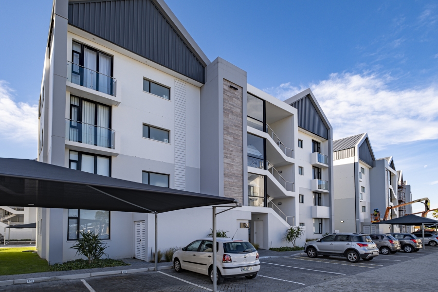 2 Bedroom Property for Sale in Summerstrand Eastern Cape